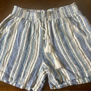 Striped Blue and White Shorts Briggs M tassel tie